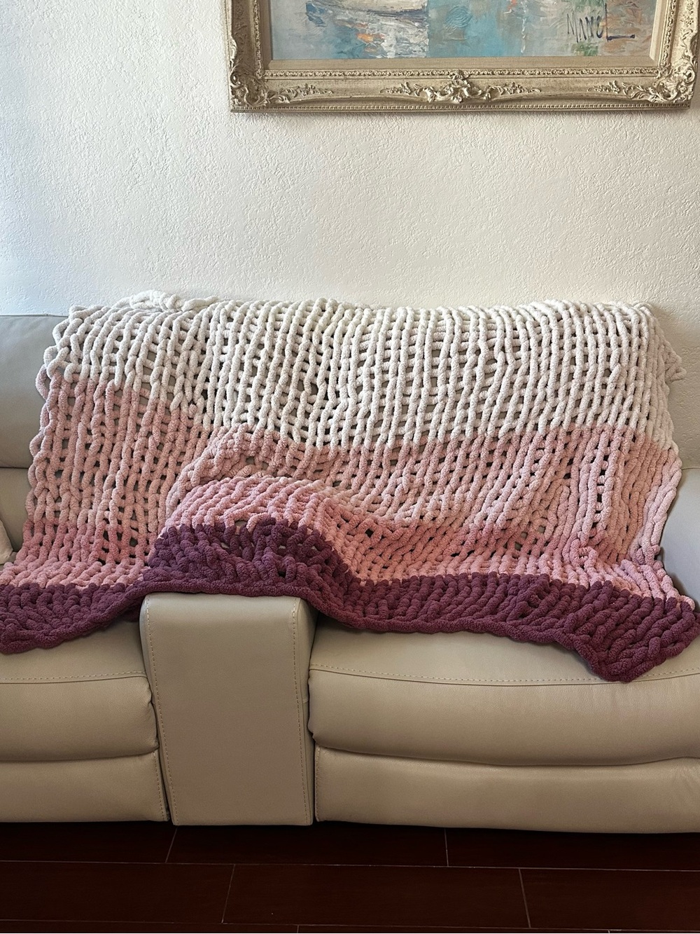 Chunky Ombre Knit Throw Blanket in White Pink Handmade like new Chenille Cozy